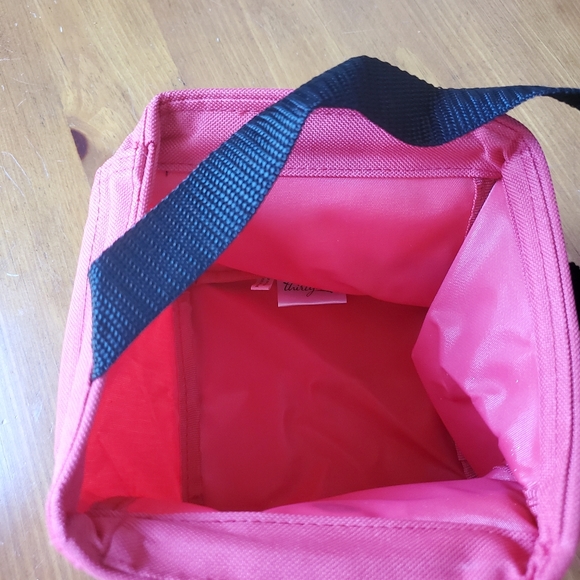 31 square bag 🍒 - Picture 3 of 5